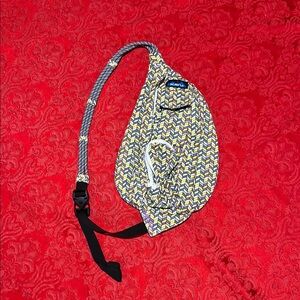 KAVU Chevron Rope Sling Bag Yellow Gray Crossbody Adjustable Strap